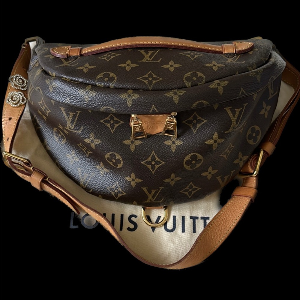 Louis Vuitton Monogram Bumbag